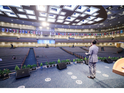 사랑의교회, 비대면 온라인 예배 유지