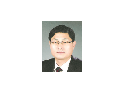 가시밭에 백합화 한 송이가 피어나기를 고대하다