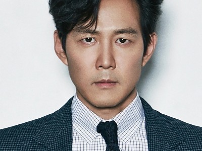 배우 이정재, 지파운데이션에 취약계층 여성청소년 생리대 후원금 전달